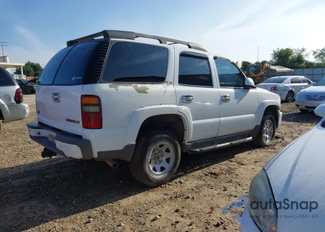 2001 Chevrolet Tahoe Ls z USA, uszkodzony, nr VIN 1GNEK13T71R225256